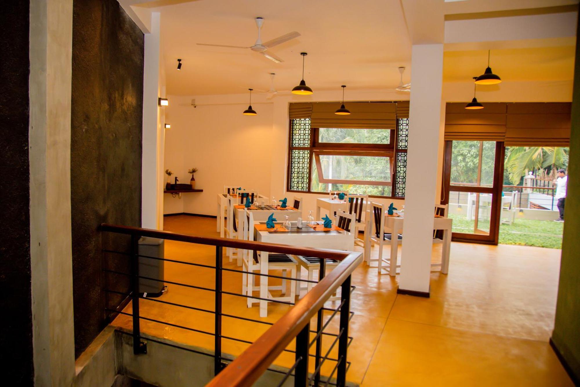 Hiriketiya Beach Hostels Dikwella Kültér fotó