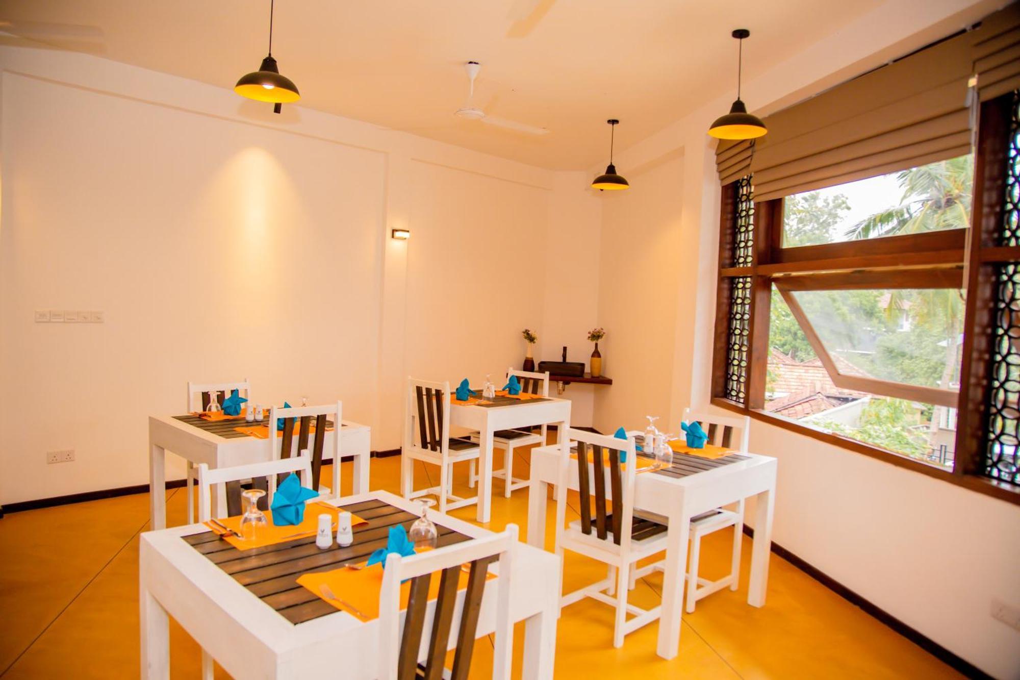 Hiriketiya Beach Hostels Dikwella Kültér fotó