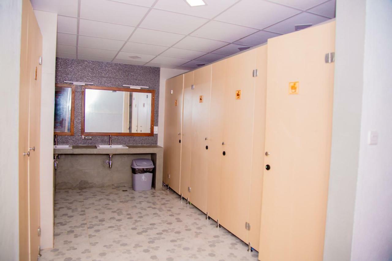 Hiriketiya Beach Hostels Dikwella Kültér fotó